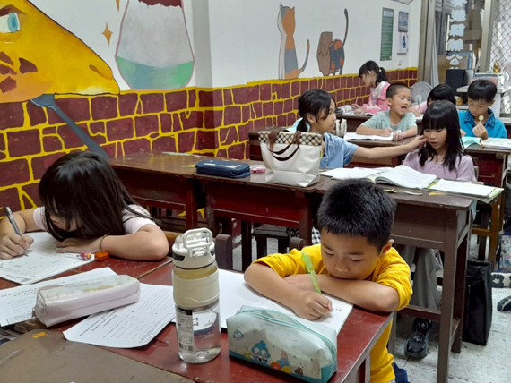 兒少成長據點課後陪伴