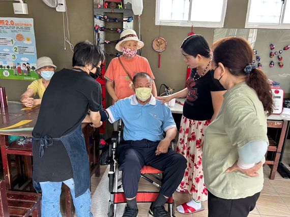 長者關懷據點服務現場